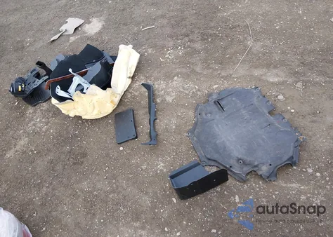 2013 Mercedes-Benz C 300 Sport 4Matic из США, поврежденный, VIN WDDGF8AB9DR258312